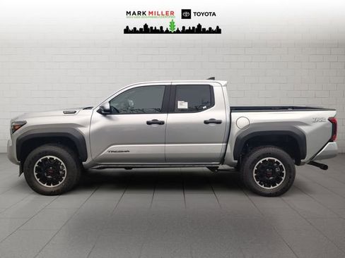 New 2026 Toyota Tacoma TRD Off-Road w/ TRD Off Road Upgrade Package AWD/4WD image 2