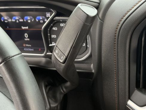 Used 2022 GMC Sierra 2500 AT4 w/ AT4 Premium Plus Package AWD/4WD image 19
