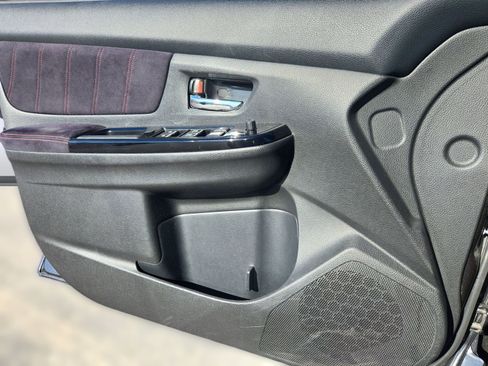 Used 2019 Subaru WRX STI image 12