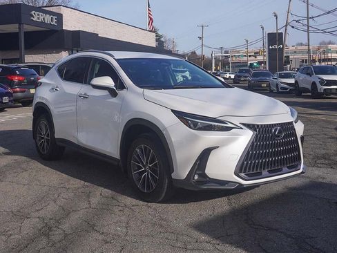 Used 2022 Lexus NX 350 350 Base w/ Cold Area Package image 2