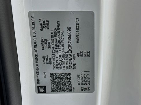 Used 2025 Chevrolet Silverado 1500 W/T w/ WT Value Package image 12