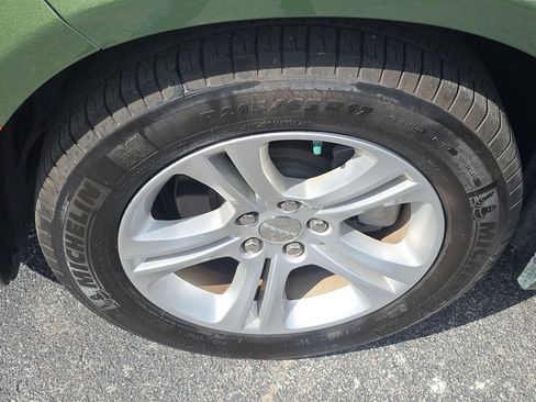 Used 2023 Dodge Charger SXT image 10