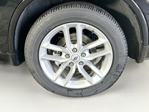 Used 2025 Dodge Durango GT image 11