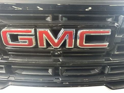 New 2025 GMC Acadia Elevation w/ Black Edition AWD/4WD image 9
