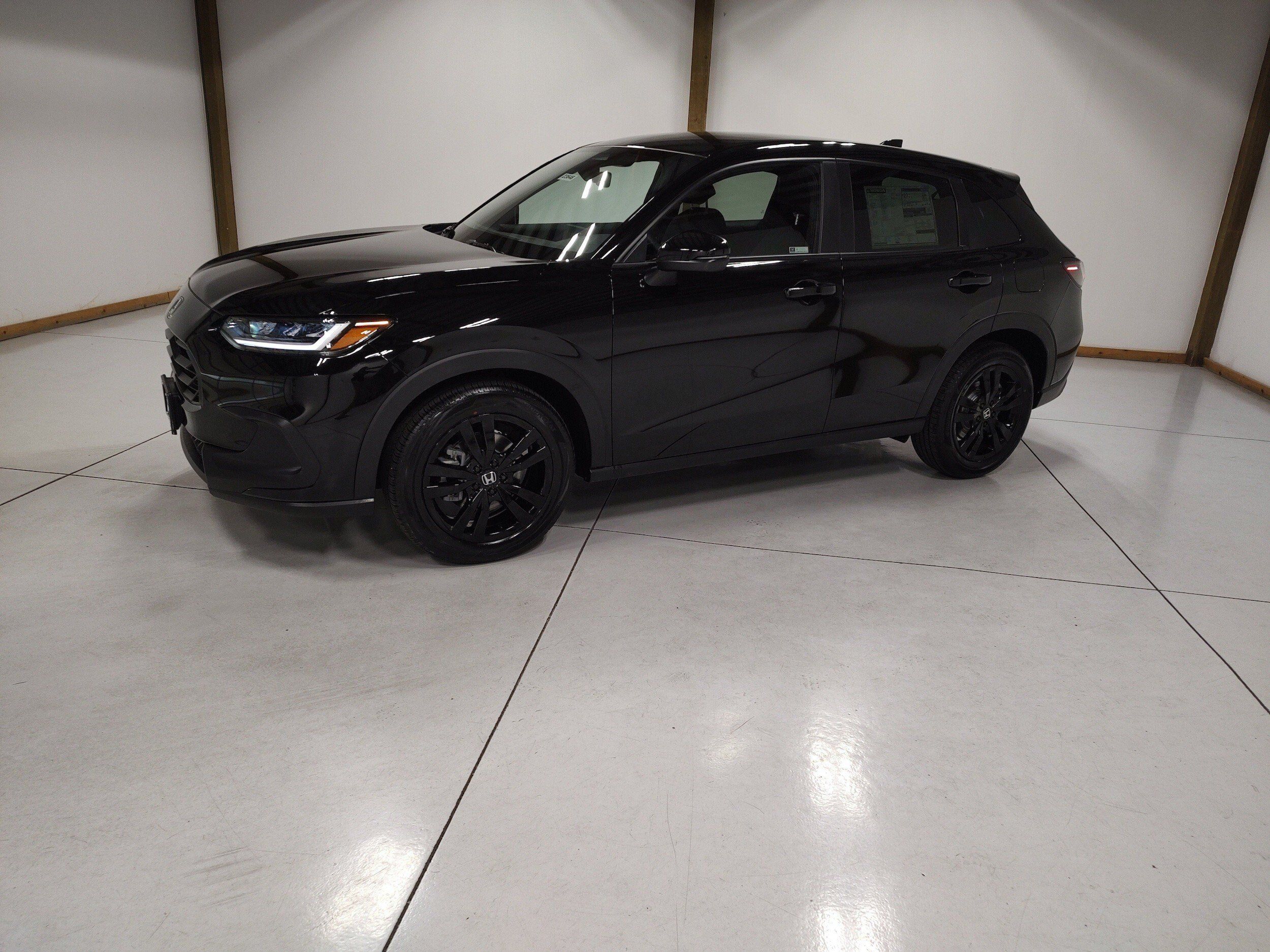 New 2027 Honda HR-V Sport image 4