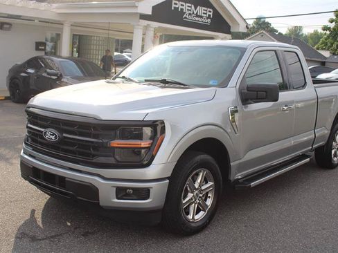 Used 2025 Ford F150 XLT w/ Equipment Group 301A Standard RWD image 3