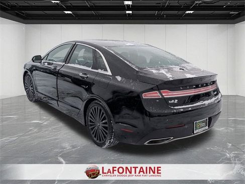 Used 2018 Lincoln MKZ Reserve w/ Technology Package image 3
