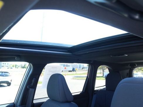 Certified 2025 Subaru Forester Premium image 15