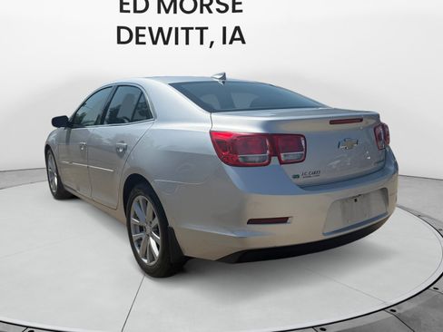 Used 2015 Chevrolet Malibu LT FWD image 3