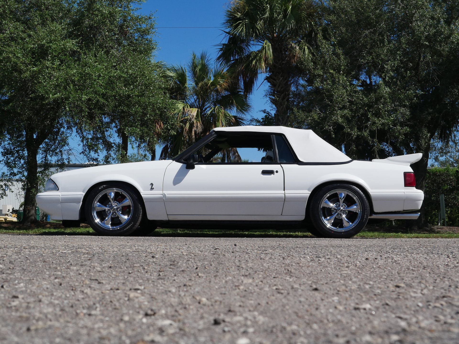 Used 1993 Ford Mustang LX RWD image 13