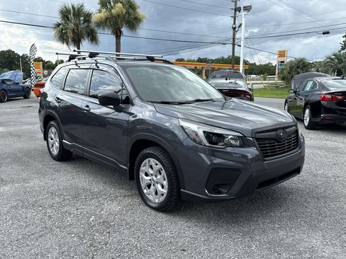 Used 2021 Subaru Forester image 7