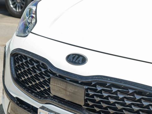 Used 2022 Kia Sportage Nightfall Edition w/ Nighfall AWD Premium Package image 9