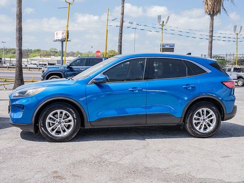 Used 2020 Ford Escape SE image 8