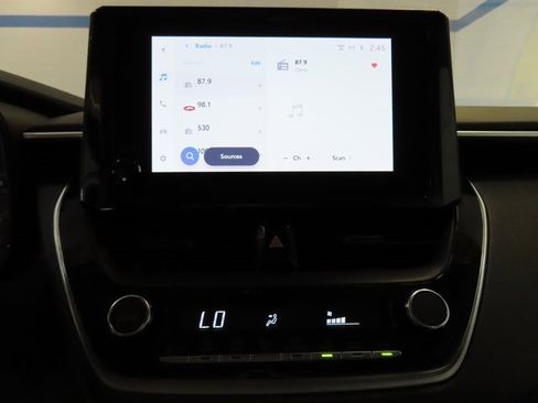 Used 2024 Toyota Corolla LE image 23