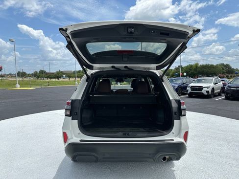 Certified 2025 Subaru Forester Touring w/ Popular Package - Touring AWD/4WD image 9