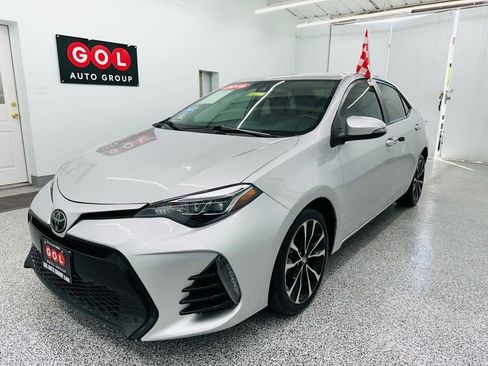 Used 2019 Toyota Corolla SE FWD image 4