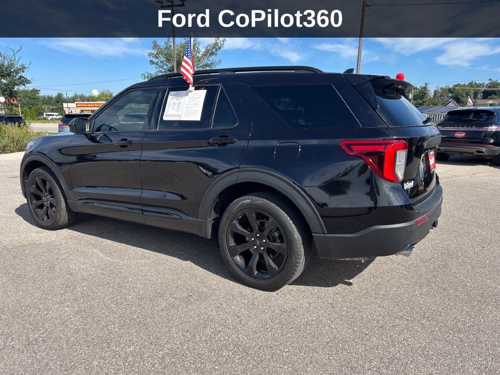 Used 2024 Ford Explorer ST-Line w/ Class IV Trailer Tow Package AWD/4WD image 3