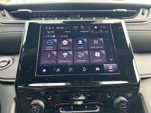 New 2025 Jeep Grand Cherokee Altitude image 31