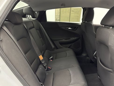 Used 2023 Chevrolet Malibu LT image 31
