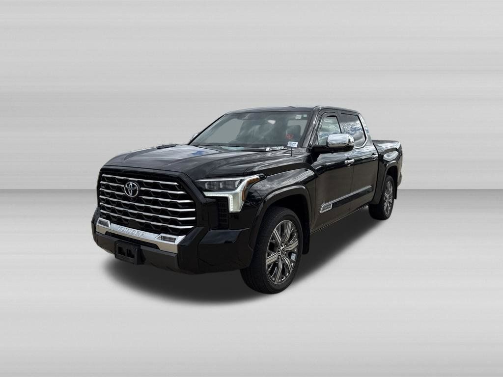 Used 2024 Toyota Tundra Capstone AWD/4WD image 11