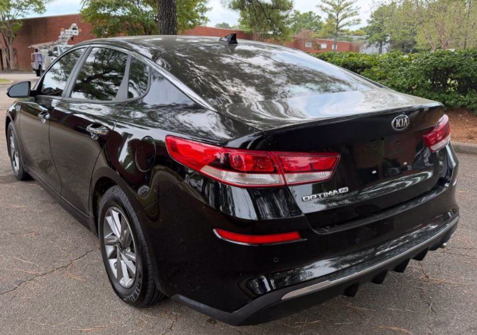 Used 2020 Kia Optima LX FWD image 6