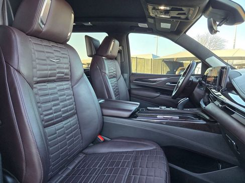 Used 2023 Cadillac Escalade Sport Platinum w/ LPO, Floor Liner Package image 29