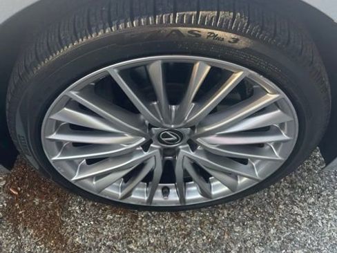 Used 2022 Lexus IS 300 AWD w/ Premium Package image 7