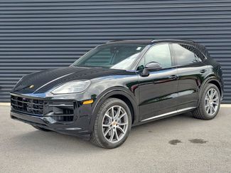 Certified 2025 Porsche Cayenne AWD/4WD video 1
