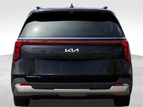 Certified 2026 Kia Carnival SX FWD image 13