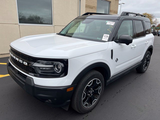 Certified 2025 Ford Bronco Sport Outer Banks AWD/4WD image 5
