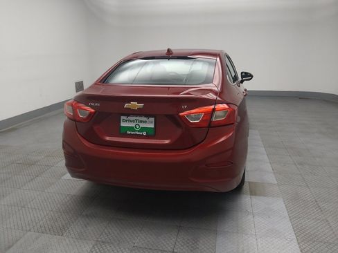 Used 2018 Chevrolet Cruze LT w/ Convenience Package FWD image 7