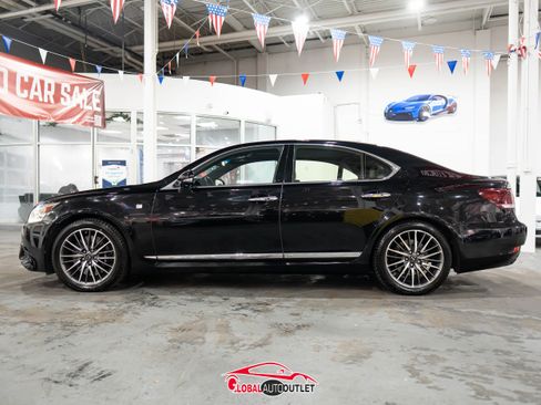 Used 2016 Lexus LS 460 AWD w/ F Sport Package image 4