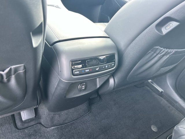Used 2024 Hyundai Palisade XRT AWD/4WD image 17