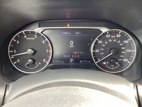 Used 2025 Nissan Altima 2.5 SV image 15