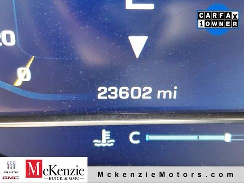 Used 2023 Chevrolet Tahoe Z71 w/ Z71 Off-Road Package AWD/4WD image 14