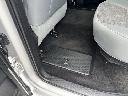 Used 2016 RAM 1500 Big Horn RWD image 19