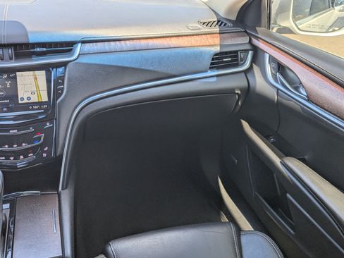 Used 2019 Cadillac XTS Luxury FWD image 17