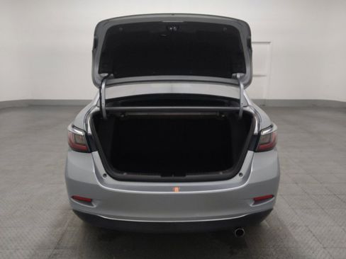 Used 2017 Toyota Yaris iA image 29