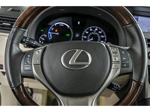 Used 2013 Lexus RX 450h AWD image 17
