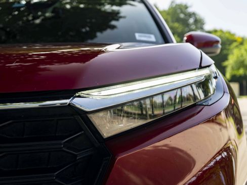 Used 2024 Honda CR-V LX image 11