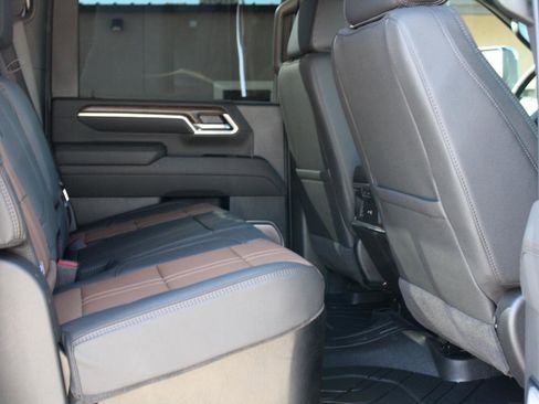 Used 2026 Chevrolet Silverado 3500 High Country w/ High Country Premium Package image 88