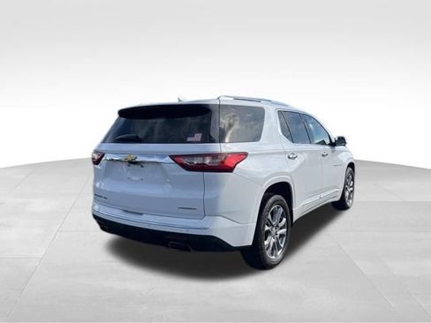 Used 2019 Chevrolet Traverse Premier w/ LPO, Floor Liner Package AWD/4WD image 5