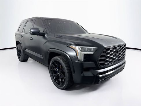 Certified 2025 Toyota Sequoia Platinum AWD/4WD image 10