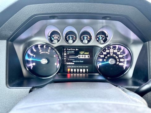 Used 2016 Ford F250 Platinum w/ Platinum Package AWD/4WD image 37