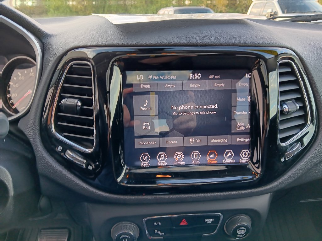 Used 2018 Jeep Compass Limited w/ Safe & Security Group AWD/4WD image 21