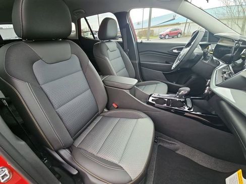 New 2026 Chevrolet Trax LT w/ Driver Confidence Package image 25