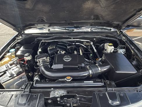 Used 2012 Nissan Xterra S AWD/4WD image 27