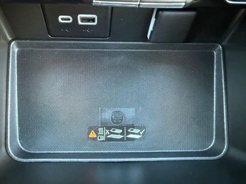 Used 2024 Chevrolet Tahoe Premier w/ Premium Package 2 image 47