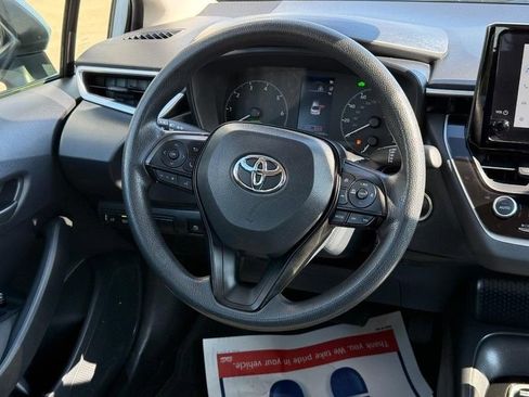 Used 2024 Toyota Corolla LE w/ LE Convenience Package FWD image 14