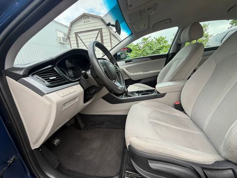 Used 2019 Hyundai Sonata SE FWD image 9